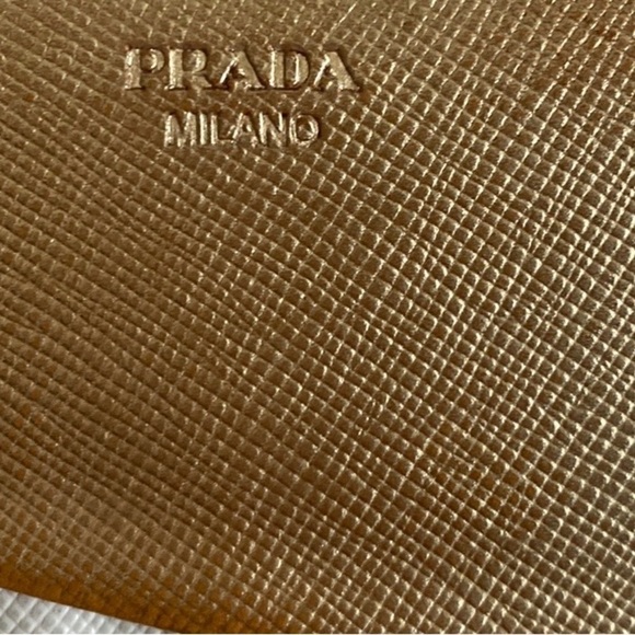 Prada- Authentic š RARE! EUC Purple Wallet with Gold Chain - Picture 6 of 16